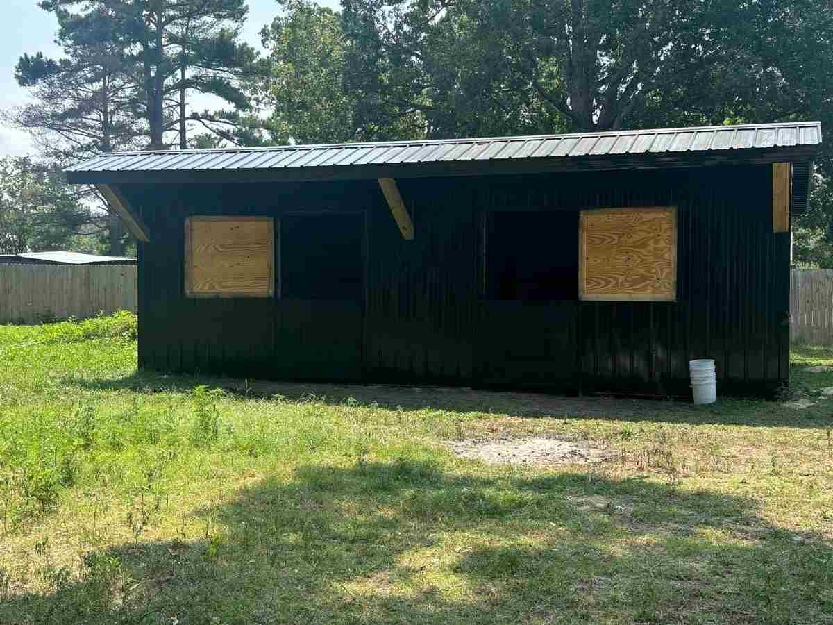 Metal Carports and Pole Barns